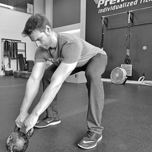 How to do Kettlebell Swings 2 Kettlebell swing