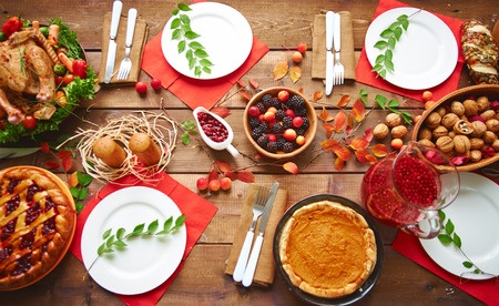 5 Tips to Keep Personal Training Clients on Track During the Holidays 2 food