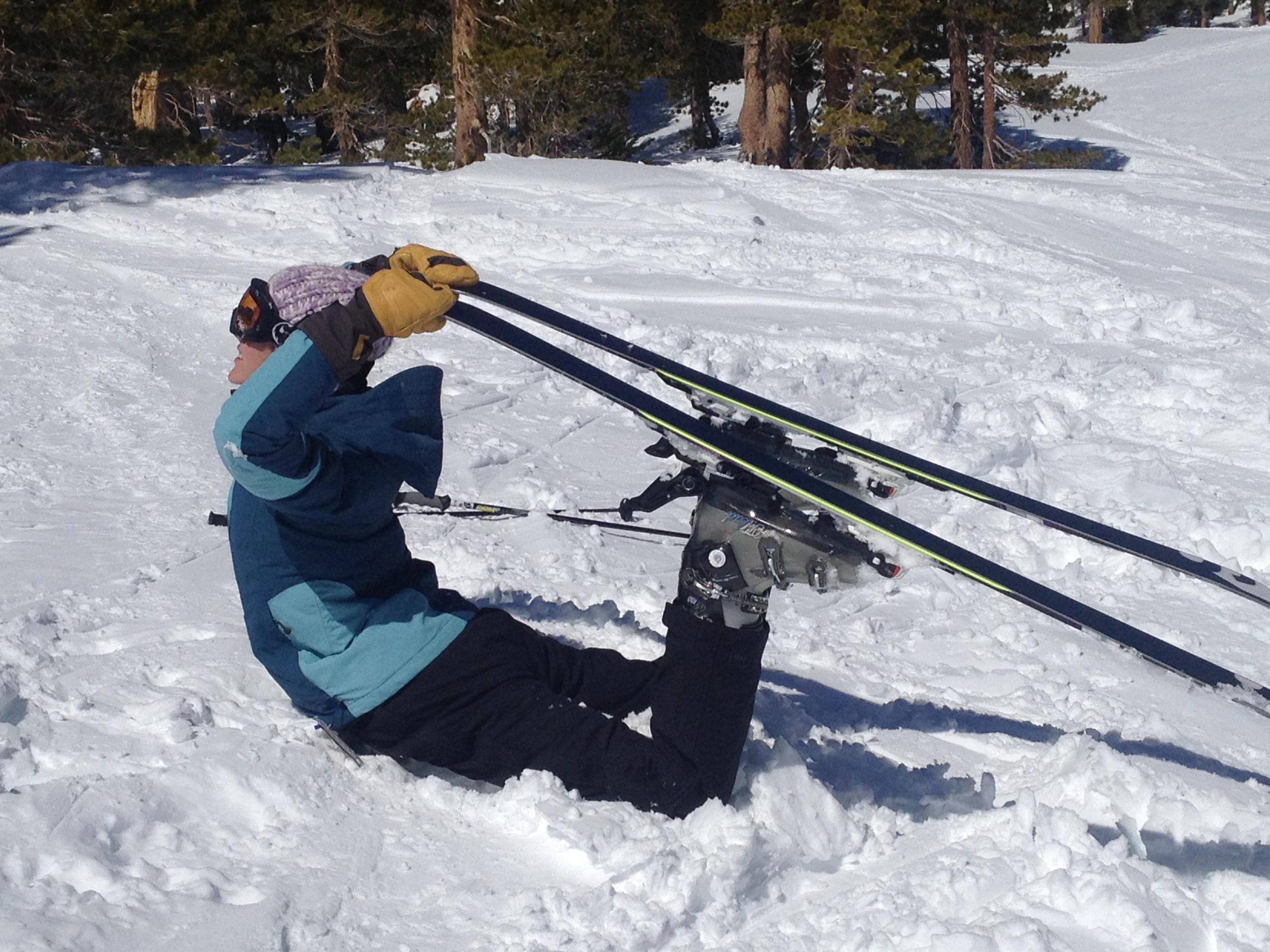 Stretching with skis scaled